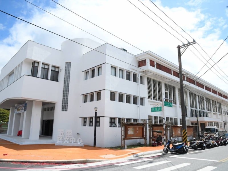 「玉里藝文中心」整建完成盛大開幕! 一座整合藝文、表演、影視、運動等多功能複合式場館