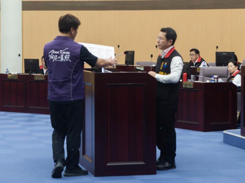 縣府積極輔導鄉鎮巿公所提報計畫改善殯葬設施
