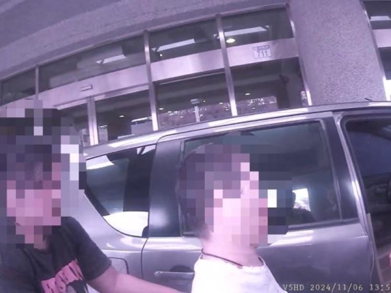兒子受傷求助警察 警車開道助送醫