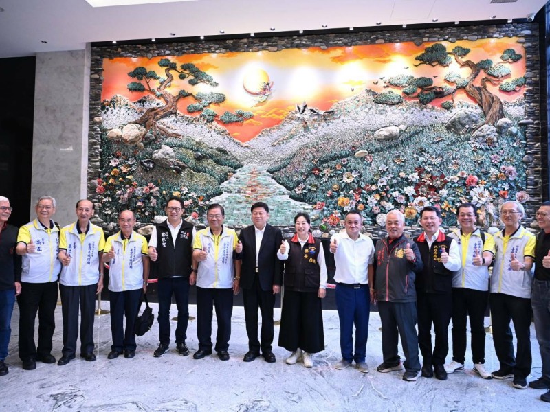 皇都城隍爺聖誕千秋 花蓮縣長徐榛蔚虔誠祈福盼風調雨順