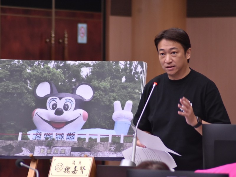 魏嘉賢議員呼籲縣府積極介入,改善大禹街商圈街友問題