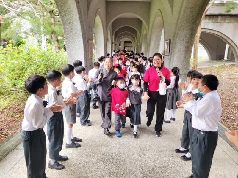 慈大附小與松浦國小校際交流 花道、茶道深度互動 體驗人文與藝術