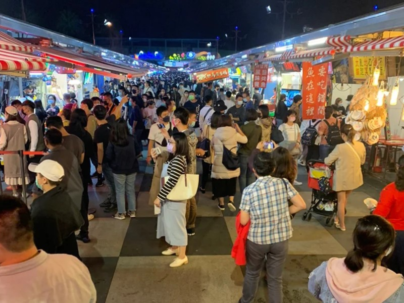 再戰日本!東大門夜市攜手民眾力挺中華隊,現場活動熱力加倍