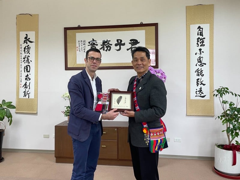 法國在臺協會主任蒞臨東華大學 推動臺法教育與文化深度交流