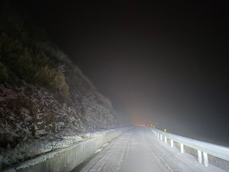 台14甲線合歡山路段今早通車 昆陽至小風口限掛雪鏈通行