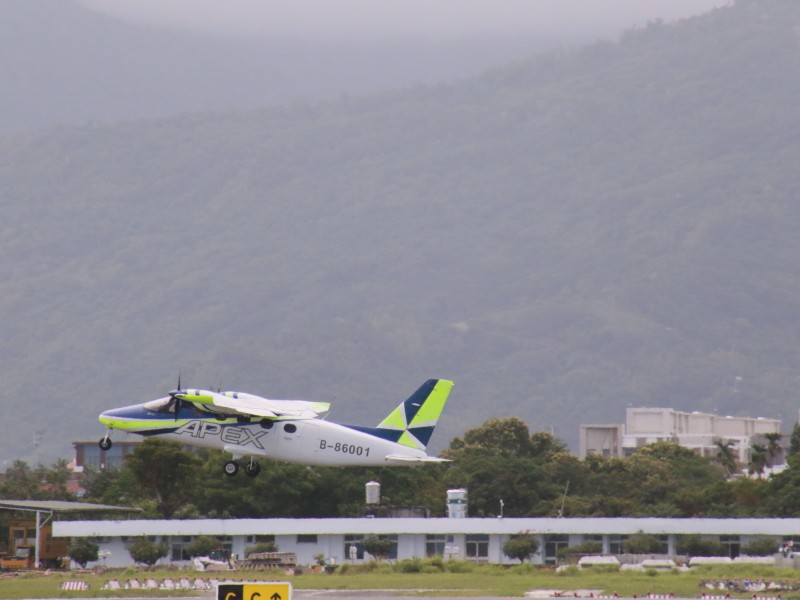 越南籍學員疑「闖佳山基地」! 安捷航空: 將空軍基地 誤認為花蓮機場