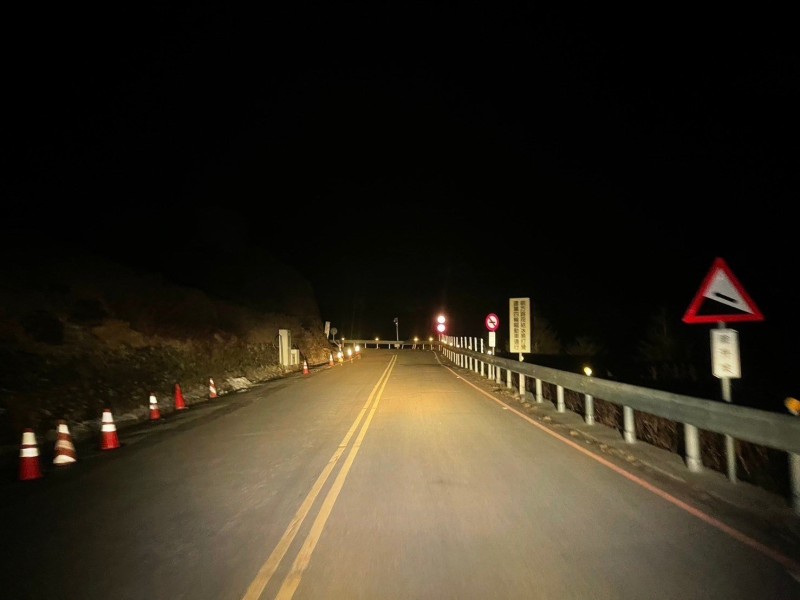 台14甲線合歡山路段今晨恢復通行,提醒用路人注意安全