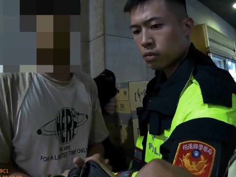 吉安警臨檢網咖逮詐欺通緝犯 查獲毒品全力維護治安