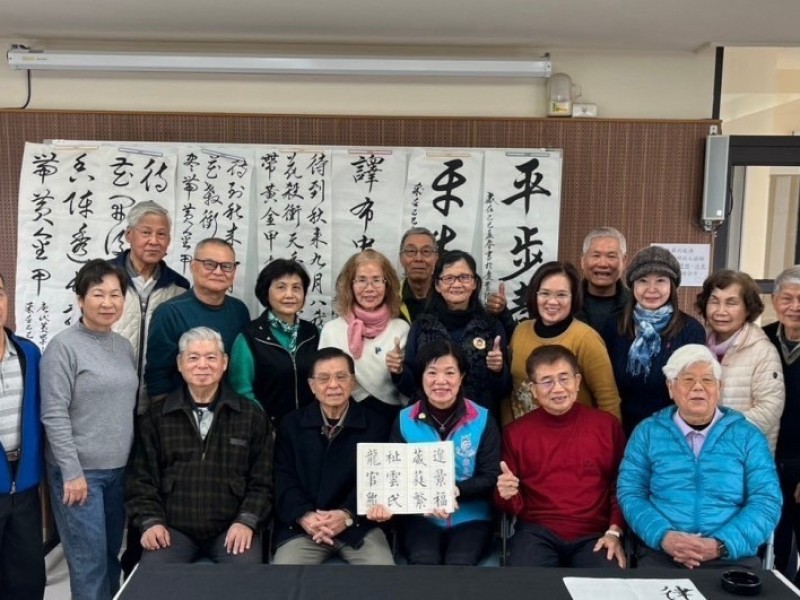 吉安鄉推廣銀髮書法研習 豐富長者退休生活