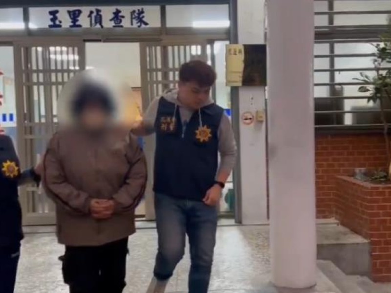 玉里警方誘詐團花甲女車手入天羅地網
