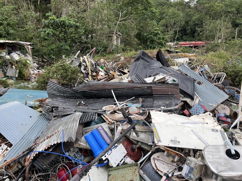 檢、警、環聯手查緝土地非法棄置廢棄物