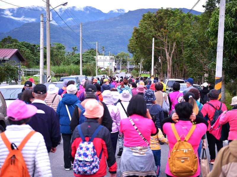 瑞穗婦女會「健康GO!全民健走」縣長徐榛蔚:凝聚健康正能量
