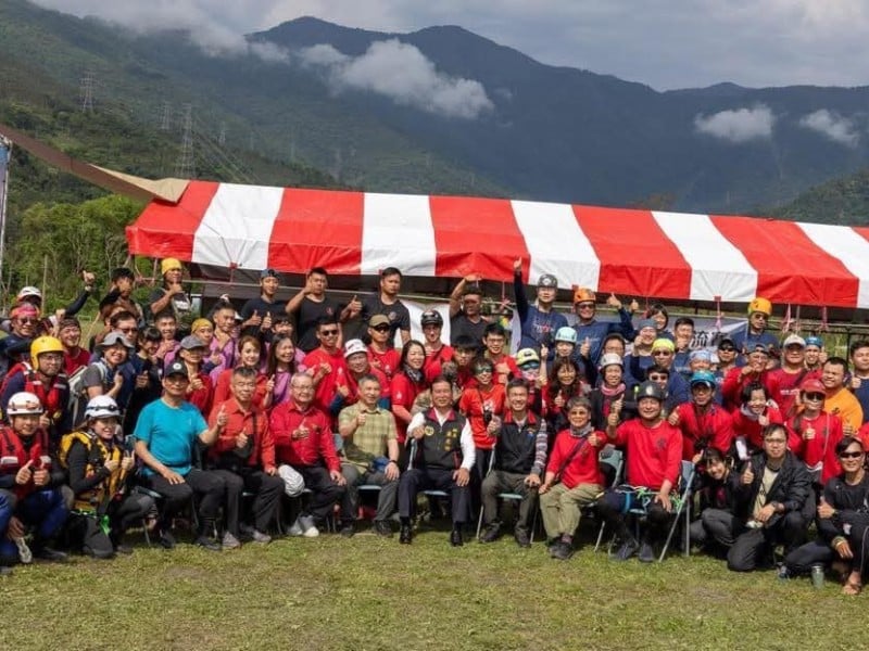 東台灣首見！山谷搜救實戰演練熱血登場　8支隊伍同場拚技術拚默契