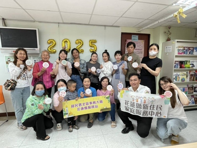 色彩連結心靈，畫出思念與希望——花蓮移民署舉辦曼陀羅手繪課程，邀新住民畫「心」生活
