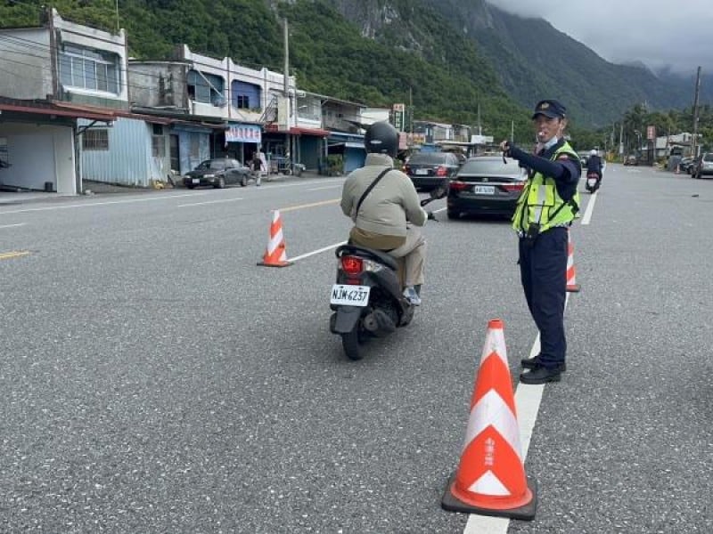 端午連假首日蘇花南下車流預估凌晨5時起湧現