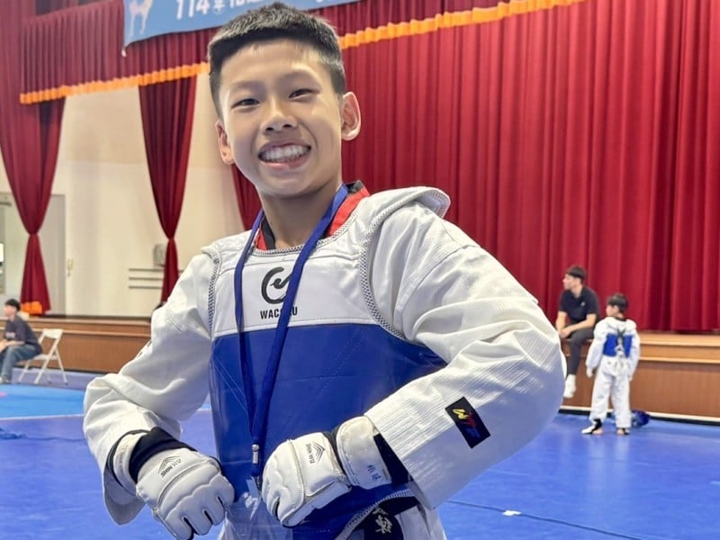跆拳初生之犢擊敗全國2連霸奪冠 黃柏皓: 送給媽媽最好母親節禮物
