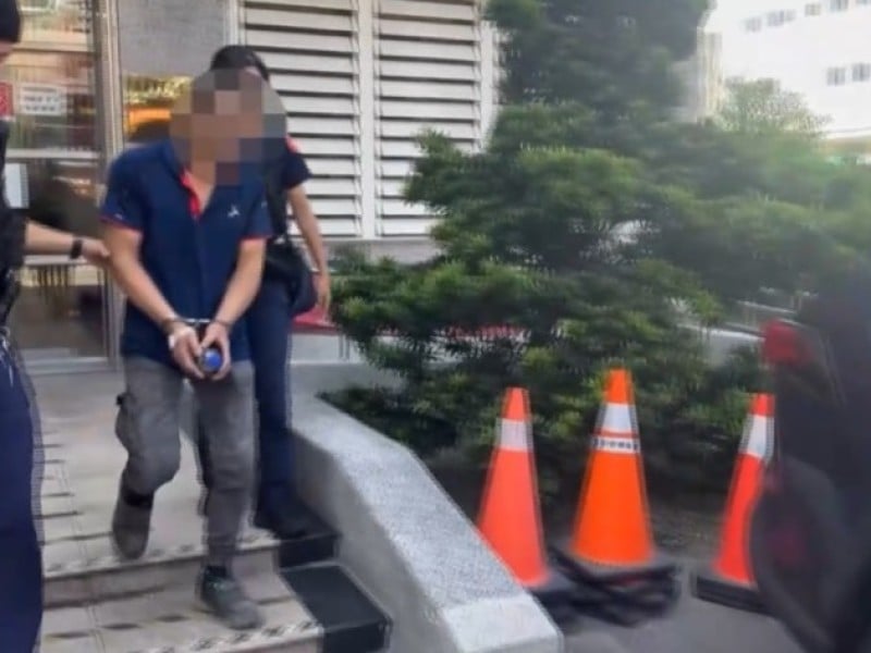 男子深夜疑似行竊躲大樓 花警圍捕成功依法送辦