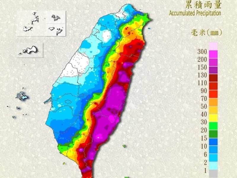 雨彈往東部飛來