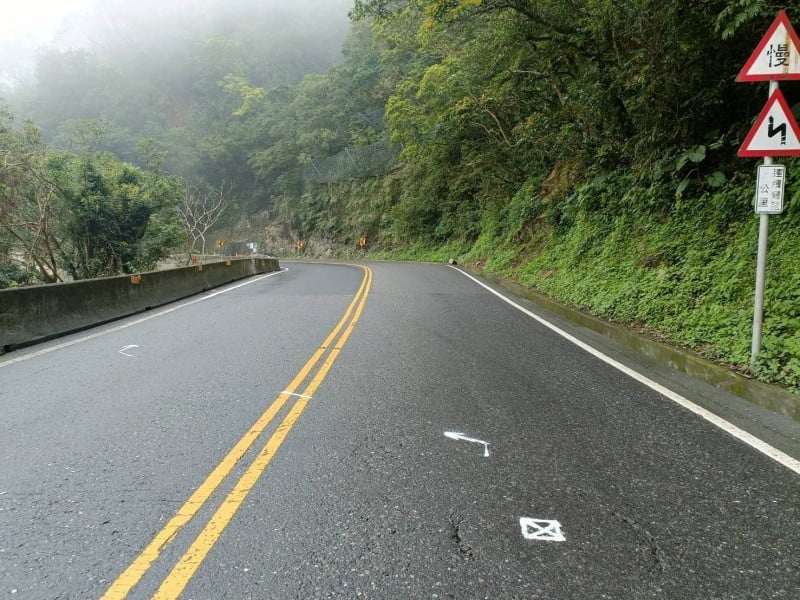 台9線「新澳隧道北口路段」8/18~22 台電佈放電纜實施交管