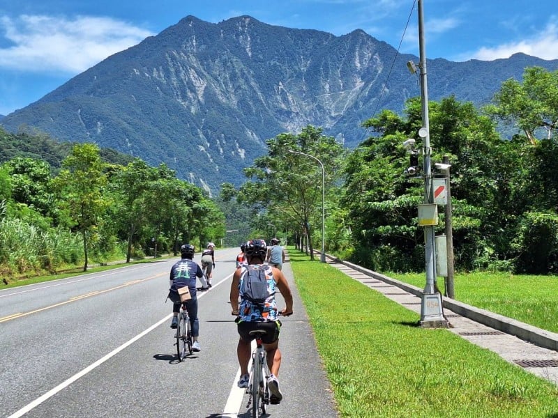 花東縱谷深度旅遊! 橫跨池上、玉里、瑞穗至七星潭沿線 關山-池上、八通關古道周邊騎行