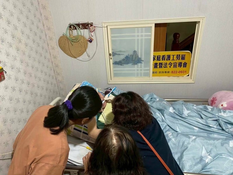 80歲就可免評即可申請聘僱看護移工
