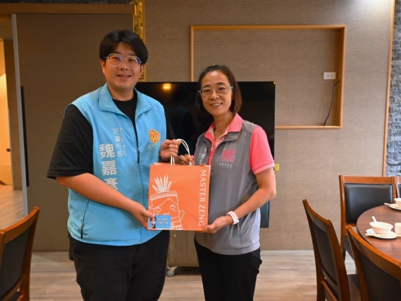 全台里長力挺「花蓮歡迎您」