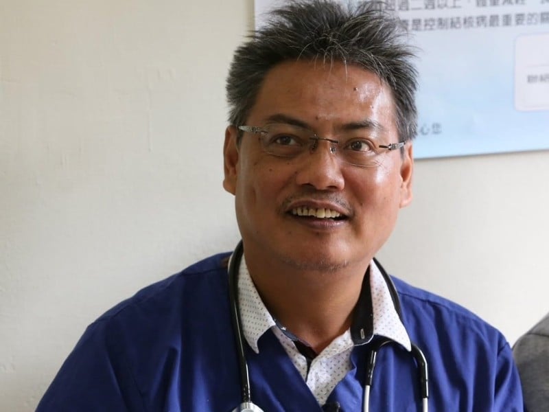 「超人醫師」徐超斌病逝 南迴偏鄉醫療守護者長眠