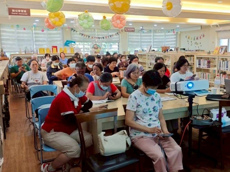 新城鄉公所應鄉親期待加開AI課程讓鄉親收穫滿滿 何禮臺:推動數位新知,讓科技走進生活