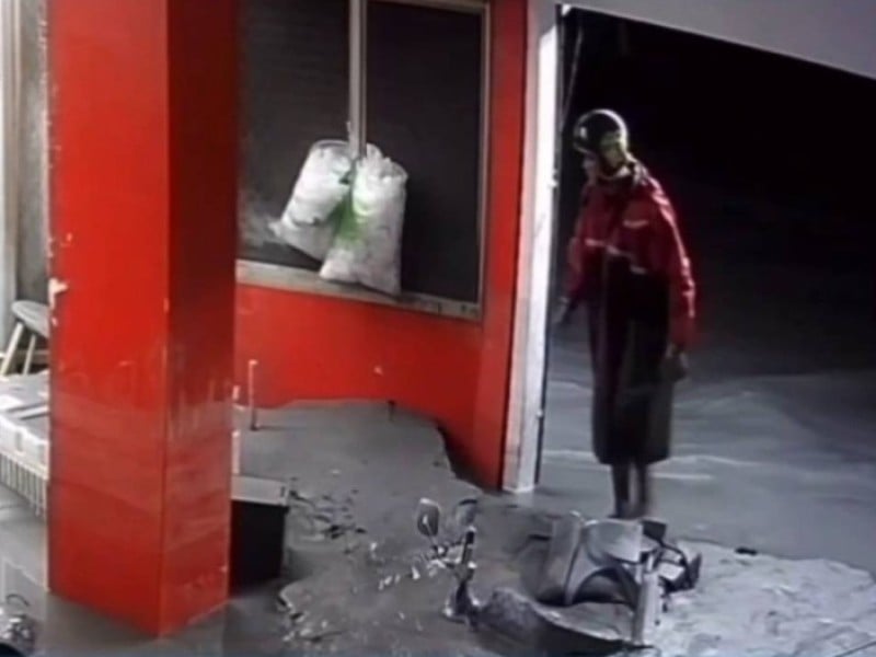 竟趁光復淹水趁亂打劫
