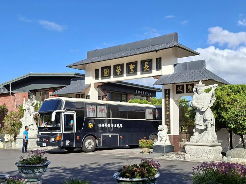 花蓮縣政府克服重重挑戰成功媒合保五總隊進駐並媒合沙灘車及空拍機業者投入救災行列