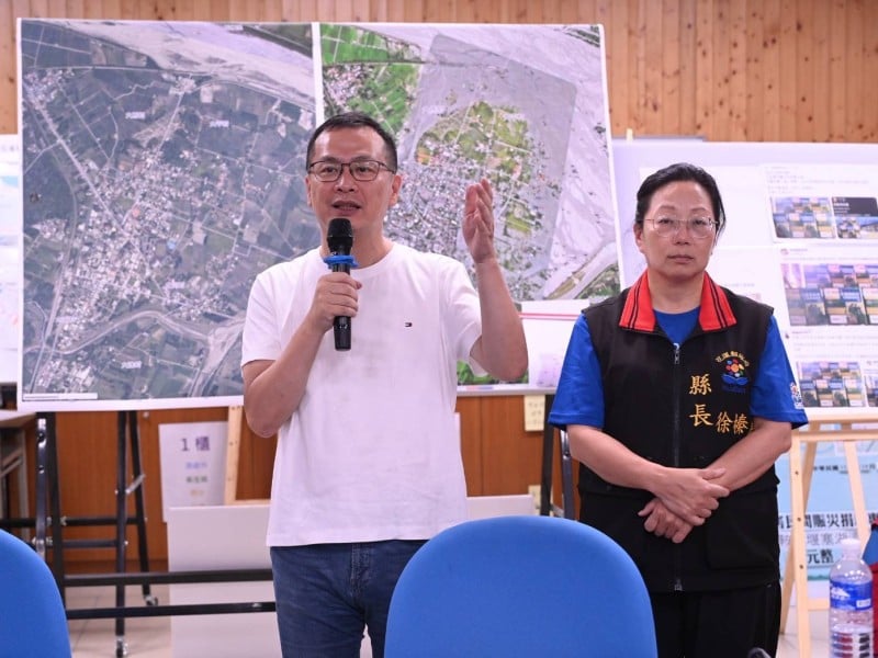 花蓮子弟羅智強走入花蓮光復災區 五十萬元助花蓮重建