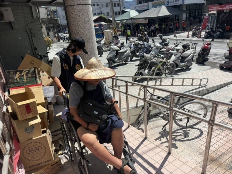 沒良心!竟偷災民慰問金
