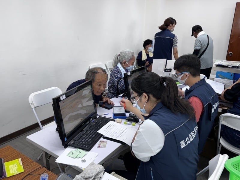 馬太鞍溪堰塞湖溢流致車輛報廢 交通部啟動援助方案