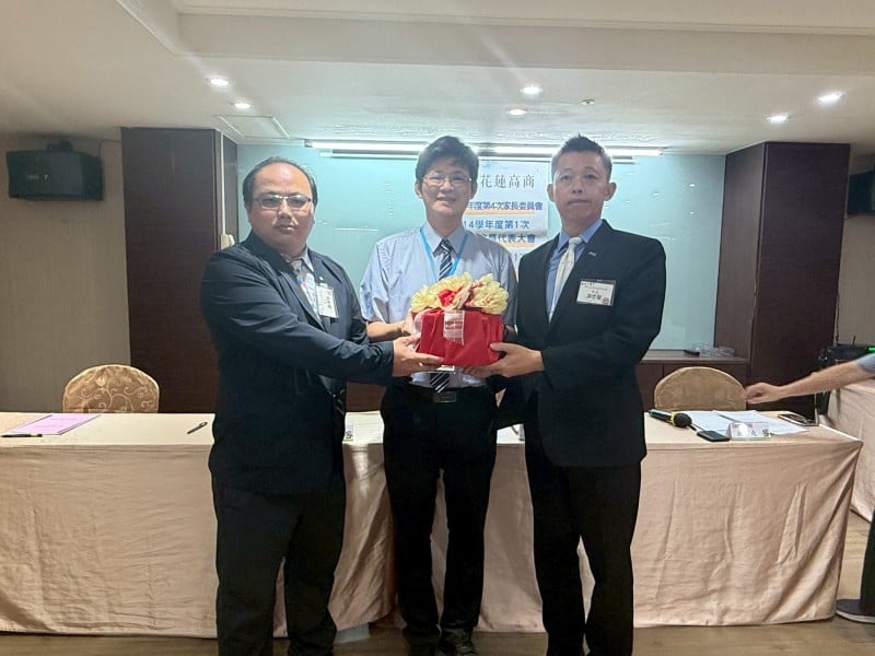 花商家長會長李忠賢接棒　凝聚愛與感恩的力量