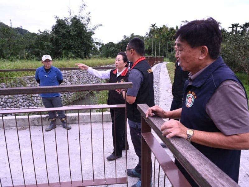 徐榛蔚視察光復鄉、瑞穗鄉重要排水系統工程進度