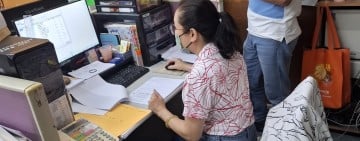 花姐不再瞇眼彎腰「匆匆做」！「職務再設計」助中高齡重拾從容感