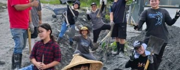 單純運送物資到變鏟子超人 ! 民眾 :獨居老人辛苦 不會用手機、重聽、手腳不方便