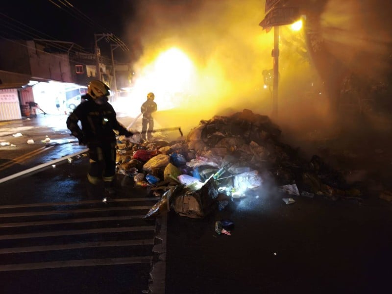 球崙昨晚發生垃圾車火警