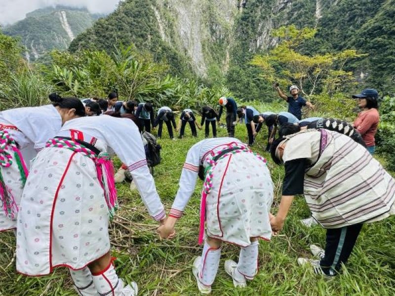 Youth hiker 太管處攜手秀林國中 落支煙老部落尋根 保護山林 才能讓族群文化傳承延續