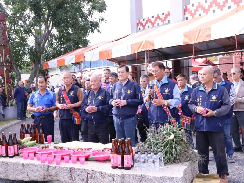 新城鄉辦理原住民族捕鳥祭 Misaliliw 活動 何禮臺表揚族語全國賽優秀學子推動文化傳承