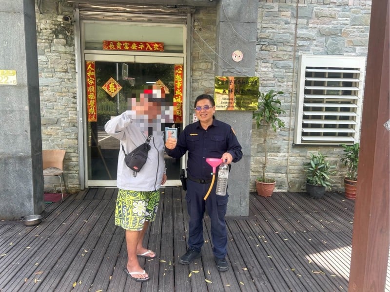 外籍遊客太魯閣遊玩遇拋錨　天祥派出所即刻協助加油續旅程