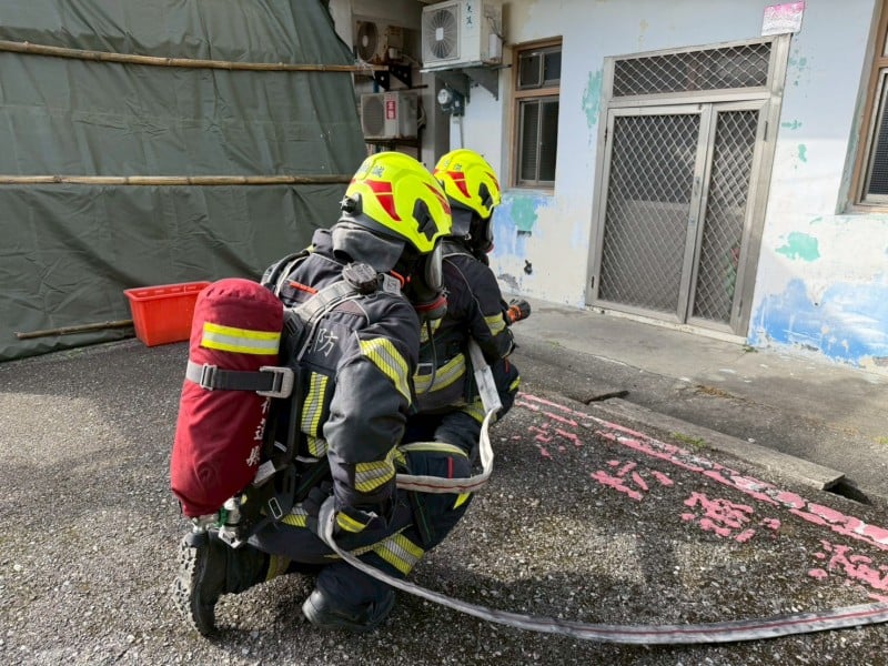 豐濱消防分隊轄區 實施狹小巷弄火災搶救演練
