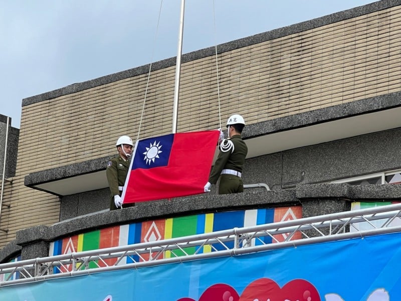 2026繽紛吉安元旦升旗健走送好禮 游淑貞相約鬱金香公園幸福加馬