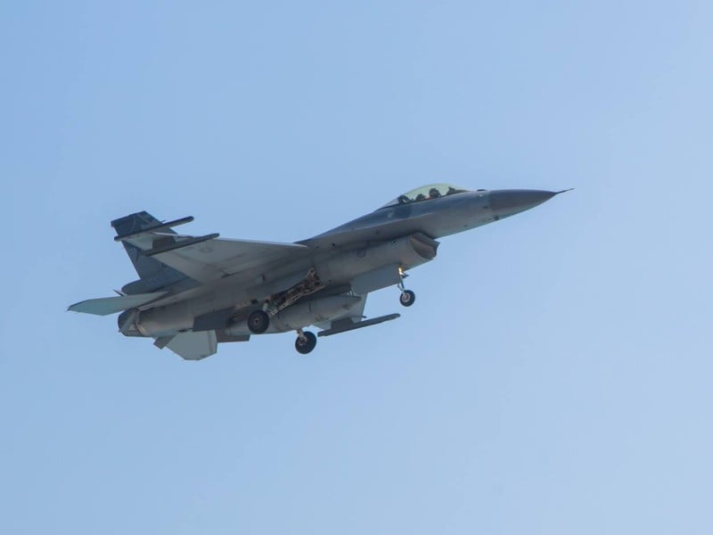 F-16訓練中疑似跳傘　空軍成立應變中心搜救