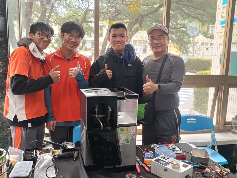 免費修家電　花蓮高工學生攜手維修研習站學以致用