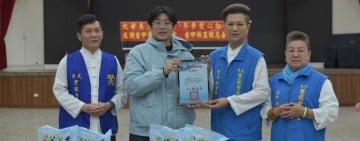 豐龍聖道堂及蘇玉枝基金會捐贈物資及關懷金助弱勢