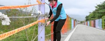 吉安鄉木瓜溪自行車道護欄遭竊