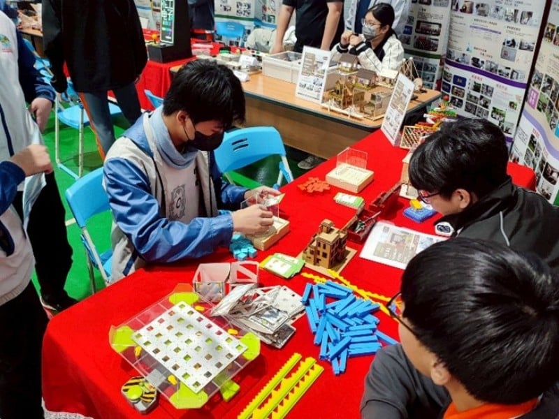 花蓮高工適性揚才博覽會登場 多元體驗助探索志向