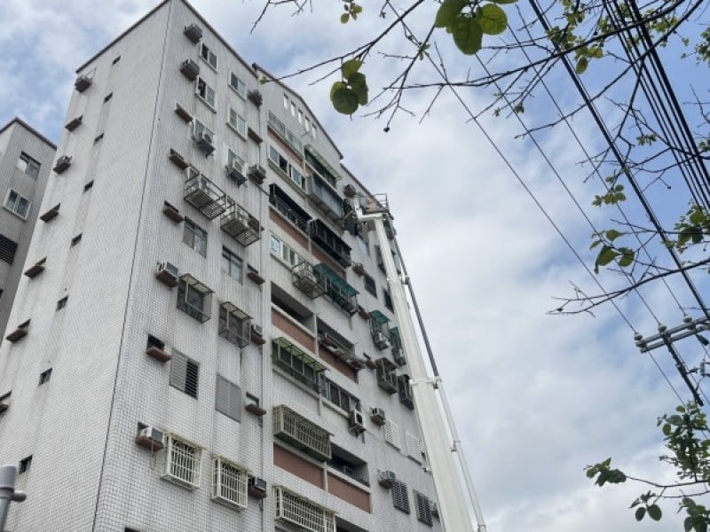 德安二街大樓中午火警