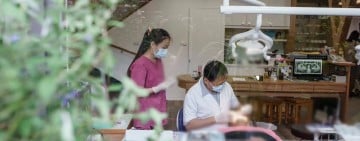 花蓮縣115年「中低收入老人假牙補助」開始申請！最高補助4.4萬元 待預算通過後可望擴大補助